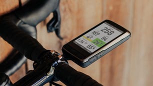 The mid-range Wahoo Elemnt Roam front mounted on a bike